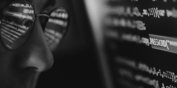 Delitos Informáticos Madrigueras · Delitos de Confidencialidad / Privacidad